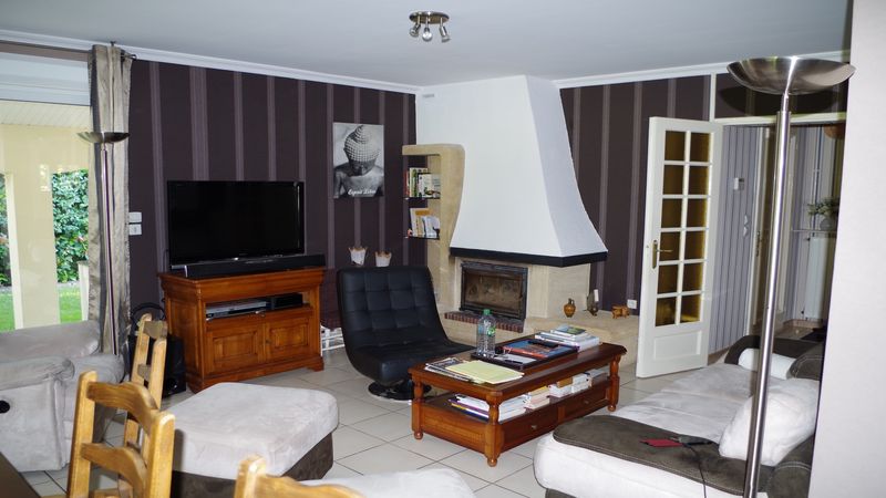 Maison 130m², 4 chambres sur 795m² avec piscine GRADIGNAN